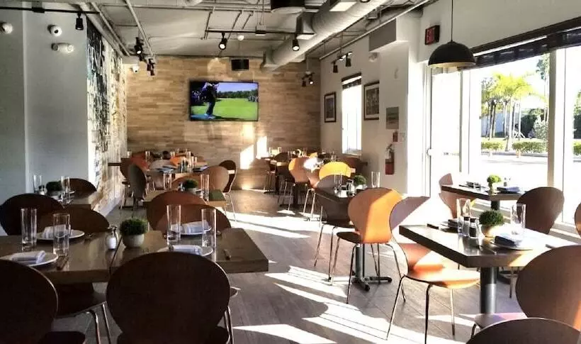 Fotos del hotel Candlewood Suites Miami Intl Airport  36th St, An Ihg:  16