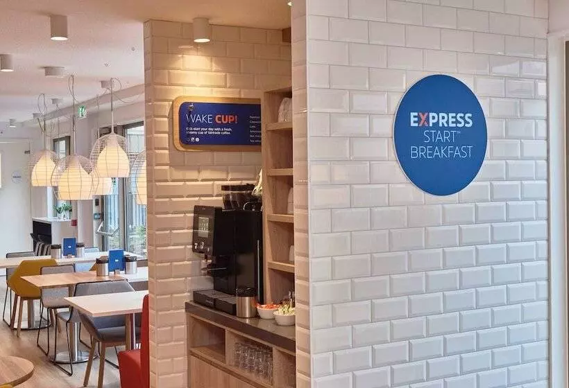 Fotos del hotel Holiday Inn Express Amsterdam - City Hall, An Ihg:  10