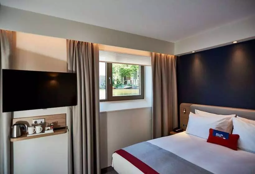 Fotos del hotel Holiday Inn Express Amsterdam - City Hall, An Ihg:  2