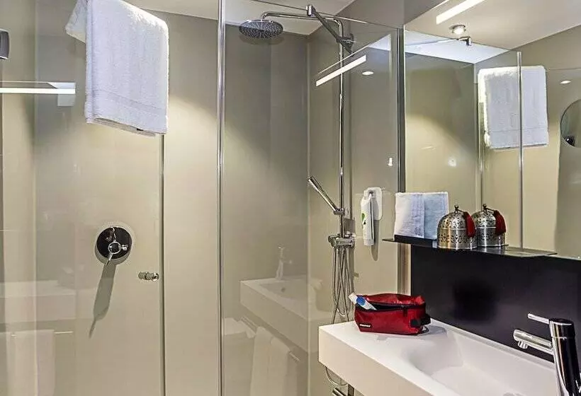 Fotos del hotel Ibis Styles Genève Carouge:  4