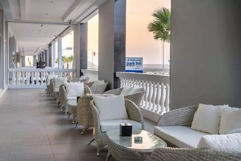 Fotos del hotel Park Inn By Radisson Jubail Industrial City:  14