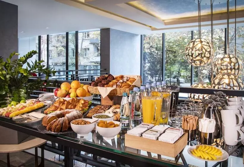 Fotos del hotel Ramada Encore By Wyndham Tbilisi:  5