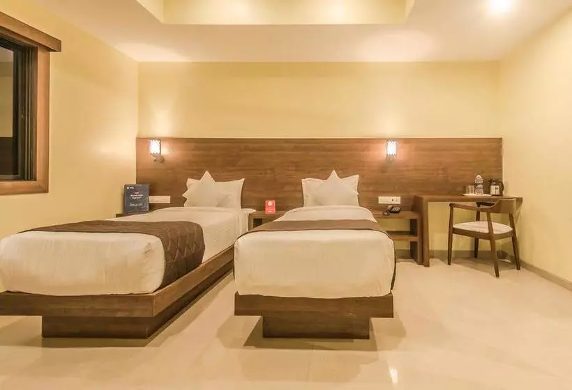 Fotos del hotel Fab Adlon International:  24