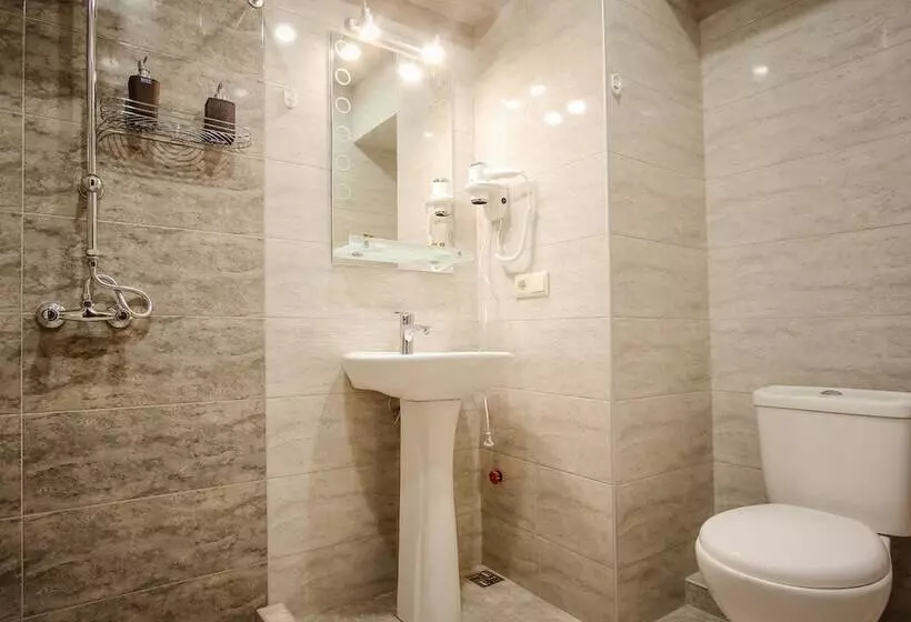 Fotos del hotel Toma's House:  6