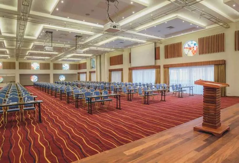 Fotos del hotel Mövenpick Hotel & Residences Nairobi:  23