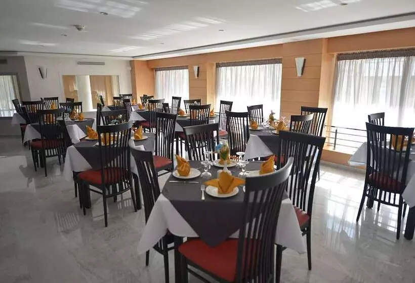 Fotos del hotel Annakhil:  12