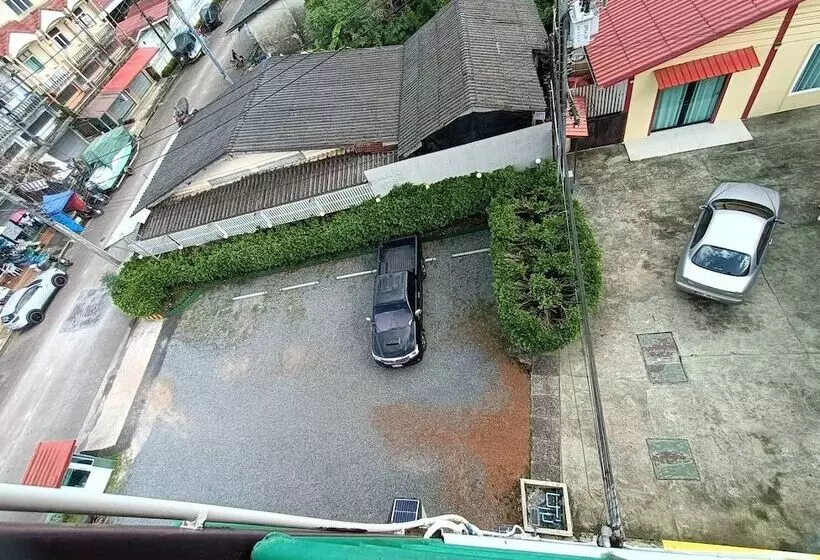 Fotos del hotel Nakhonchanthani:  7