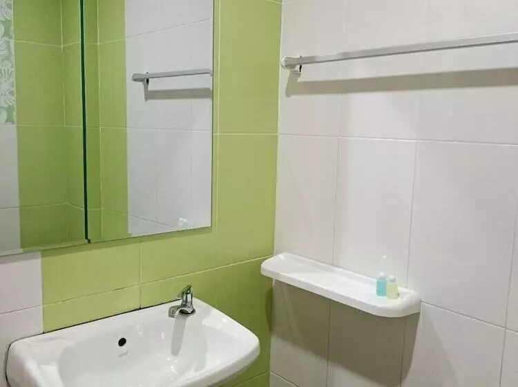 Fotos del hotel Nakhonchanthani:  9