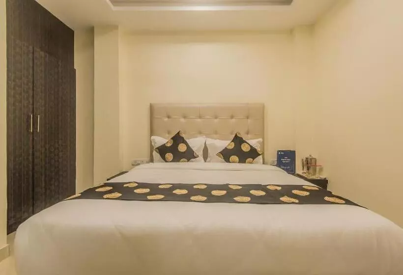 Fotos del hotel Oyo 10005 Borivali:  18