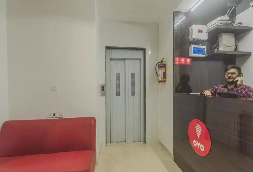 Fotos del hotel Oyo 10005 Borivali:  9