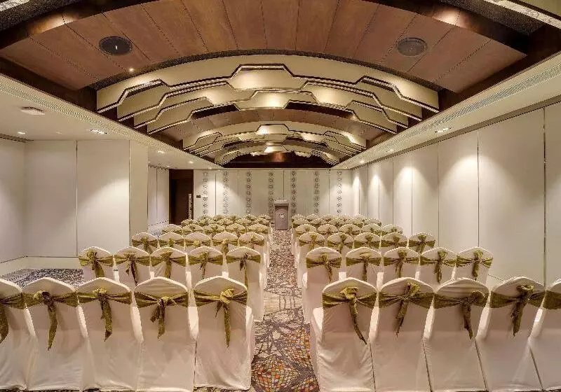 Fotos del hotel Novotel Kochi Infopark:  13