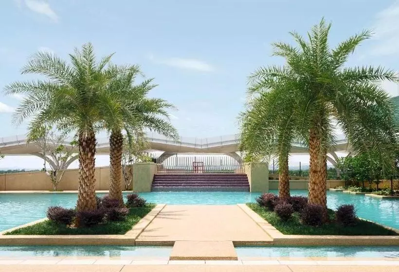 Fotos del hotel Movenpick Hotel & Convention Centre Klia:  3