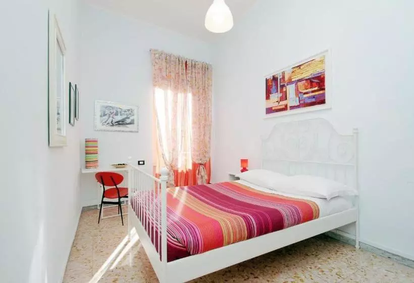 Fotos del hotel Coliseum Rooms:  14