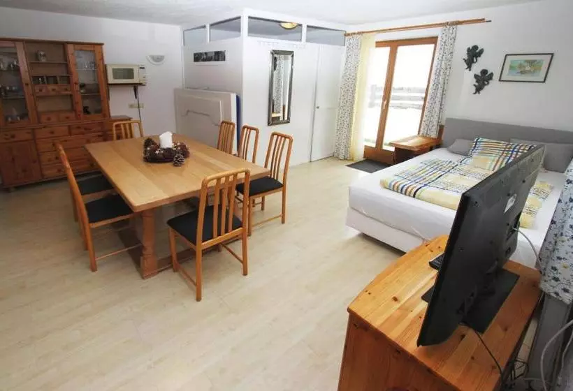 Fotos del hotel Appartements Berger:  9