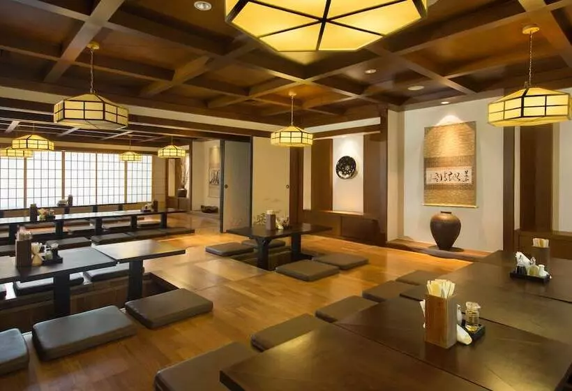 Fotos del hotel Delonix Hotel Karawang:  2