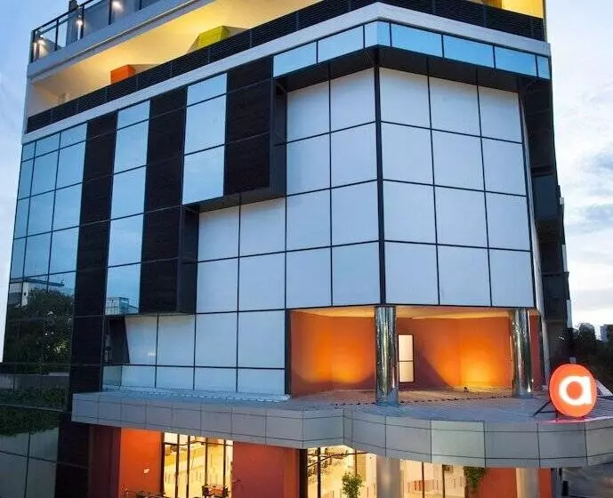 Amaris Hotel Mampang – Jakarta