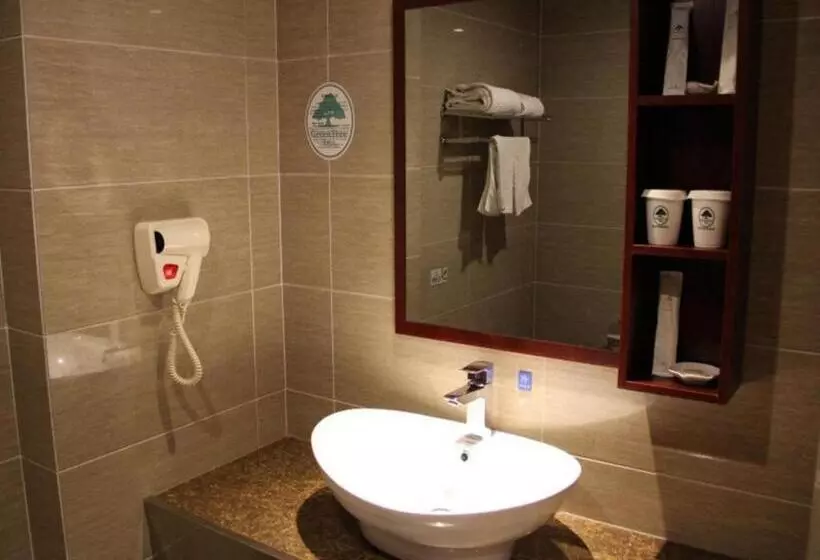 Fotos del hotel Greentree Inn Nantong Tongzhou Shiji Avenue Jianghaihuangdu Express:  11