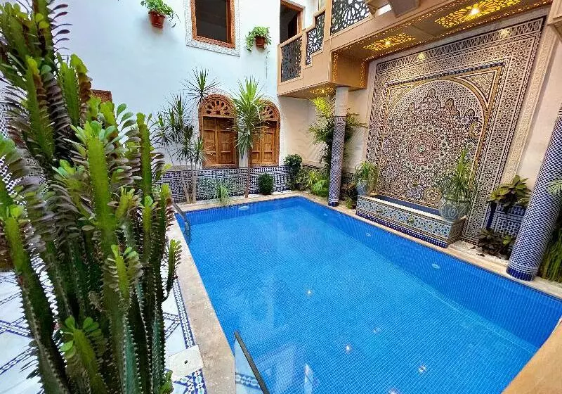 Fotos del hotel Riad Marjana Suites & Spa:  16