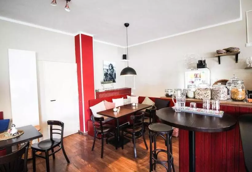 Fotos del hotel Das Kleine  In München:  3