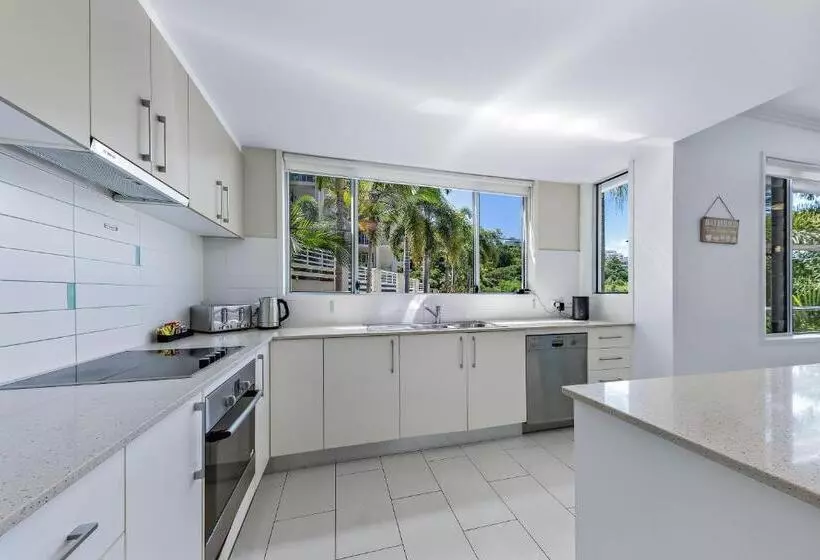 Fotos del hotel Summit Apartments Airlie Beach:  14