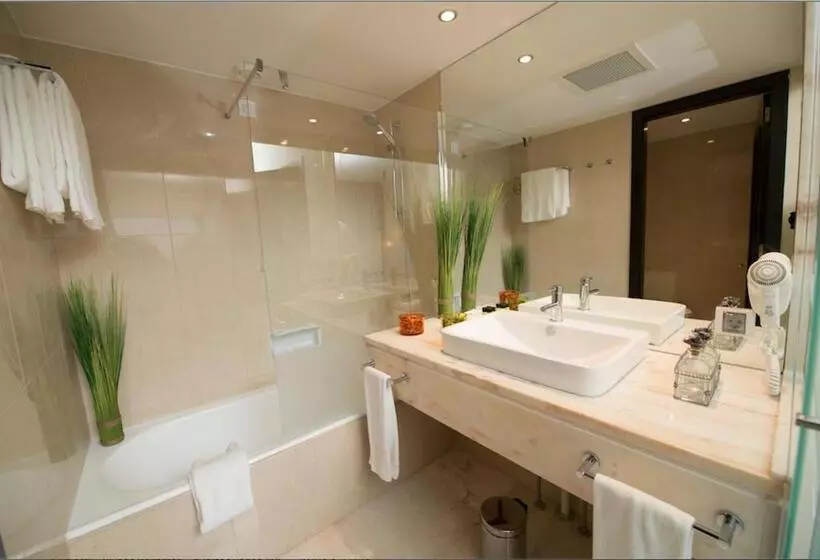 Fotos del hotel Pestana Madeira Beach Club:  9
