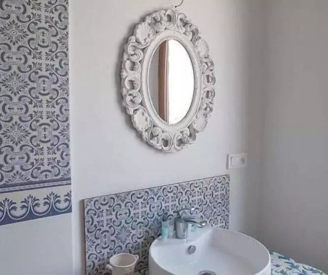 Fotos del hotel Caravan:  17