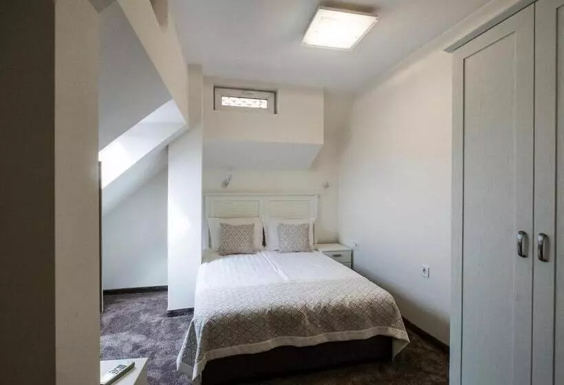 Fotos del hotel Caro Apartments & Rooms:  10