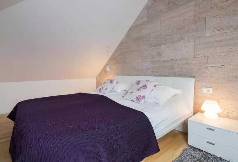 Fotos del hotel Laura Lux Suites:  10