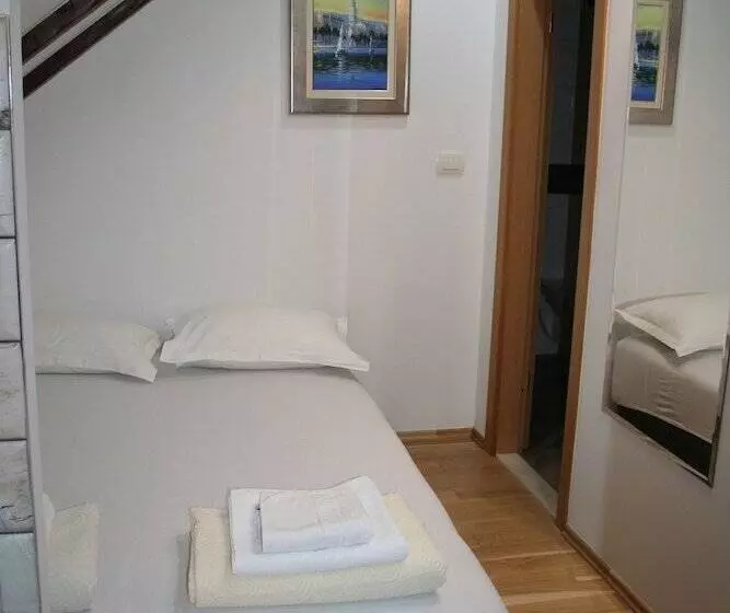 Fotos del hotel Villa Desideria:  17