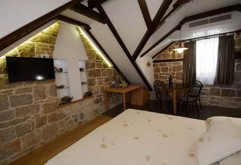 Fotos del hotel Villa Desideria:  12