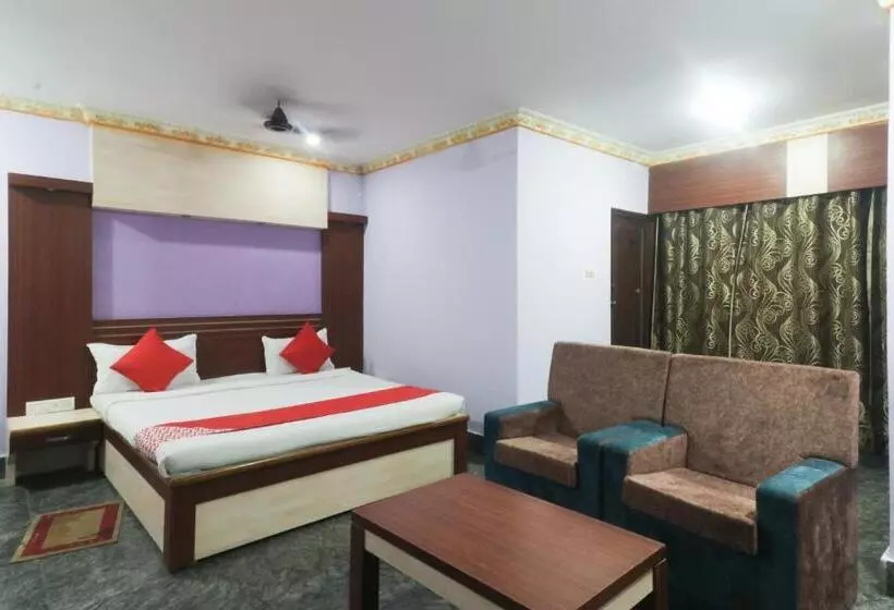 Fotos del hotel Nirmala Residency:  9