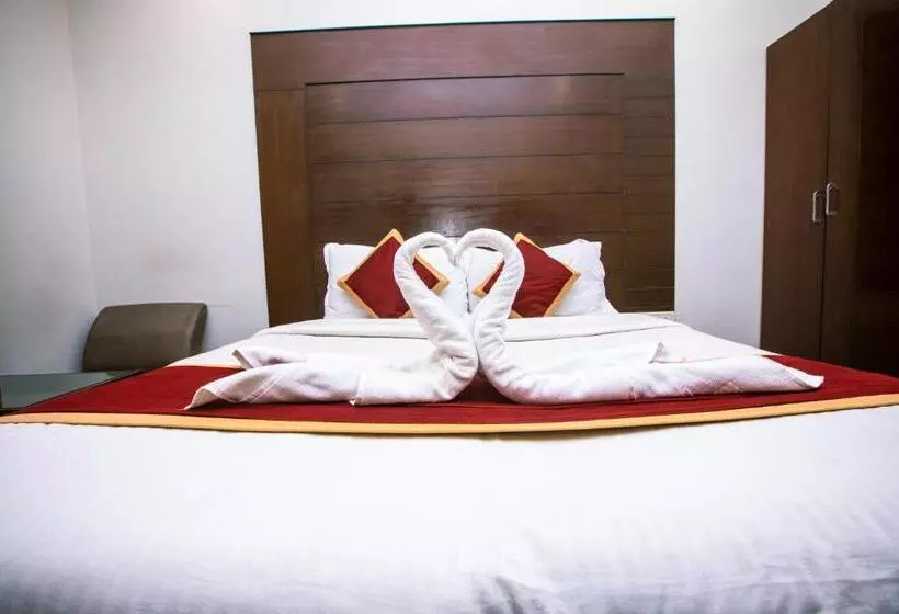 Fotos del hotel Orion Residency:  9