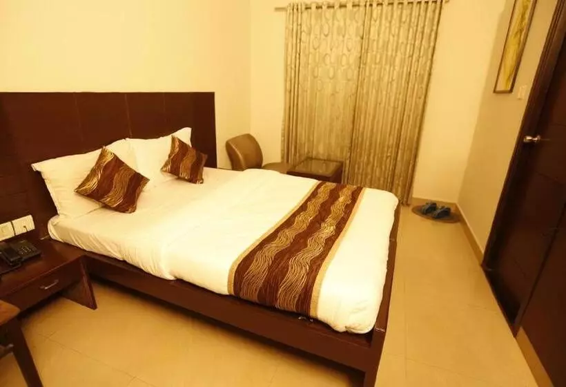 Fotos del hotel Orion Residency:  17