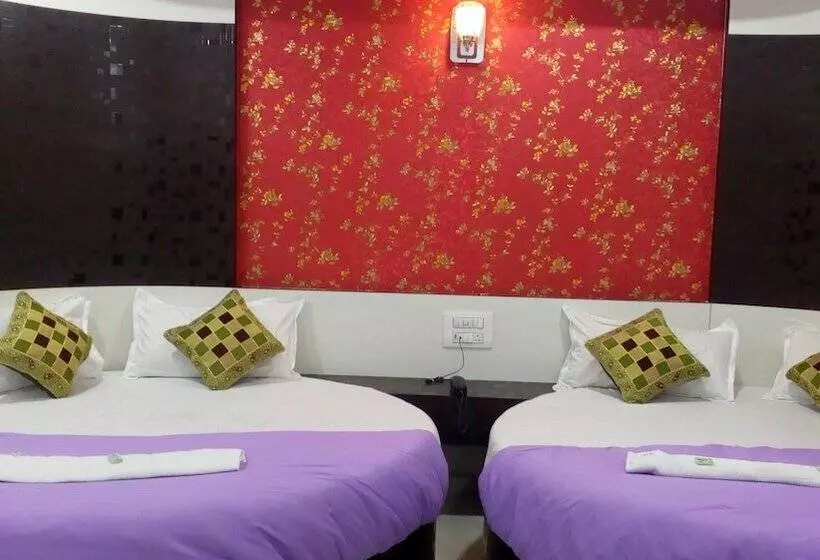 Fotos del hotel Sion Residency:  17