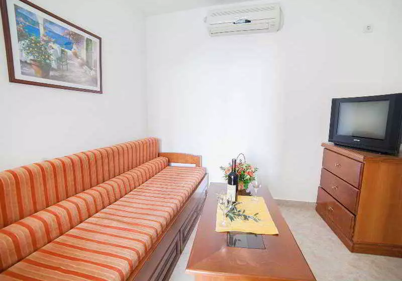 Fotos del hotel Apartments Ivan:  20