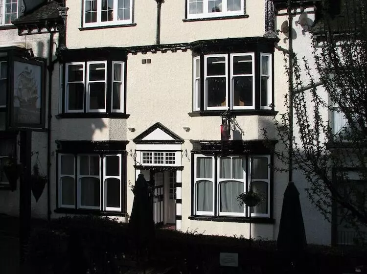 Fotos del hotel Bowness Bay Suites:  4