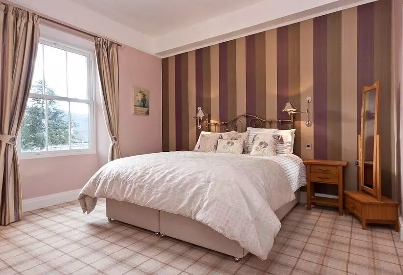 Fotos del hotel Bowness Bay Suites:  23