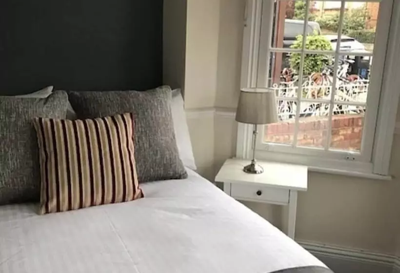 Fotos del hotel Iffley Town House:  11