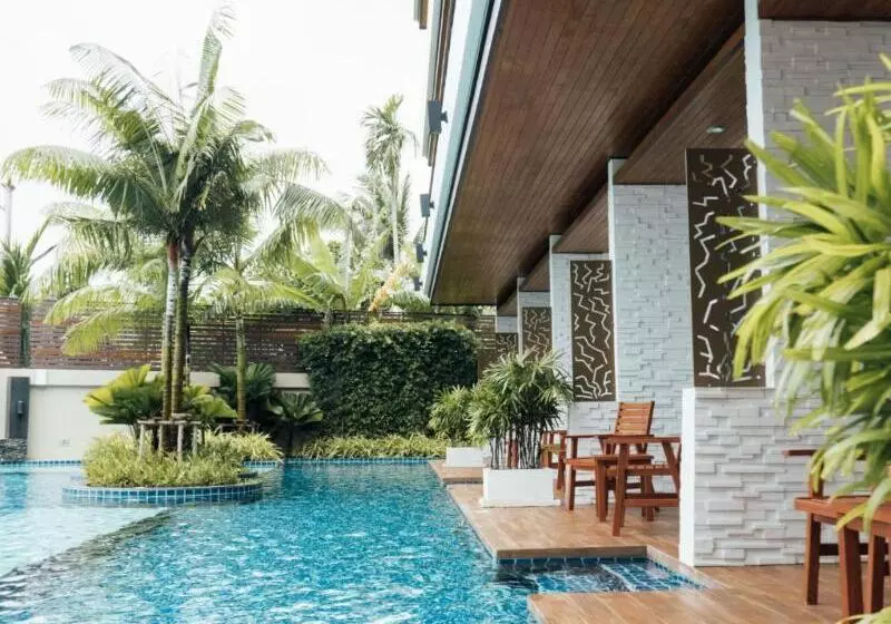Fotos del hotel Aqua Resort Phuket:  18