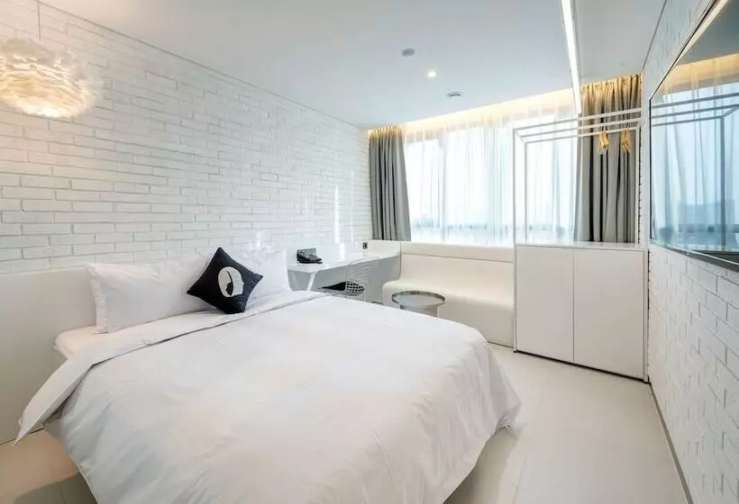 Fotos del hotel The Designers Ddp:  2