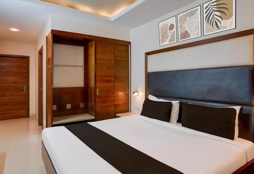 Sri Chakra Inn