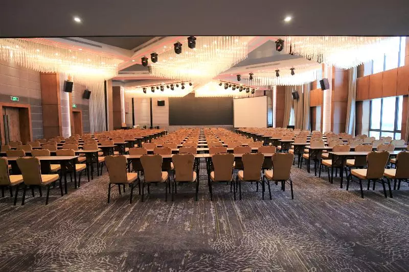 Fotos del hotel New Orient Hotel Danang:  8