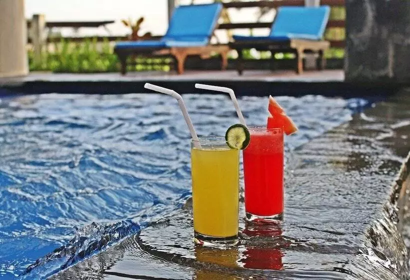 Fotos del hotel Green Fields Luxury Villas:  5