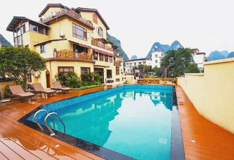 Yangshuo Coco Garden