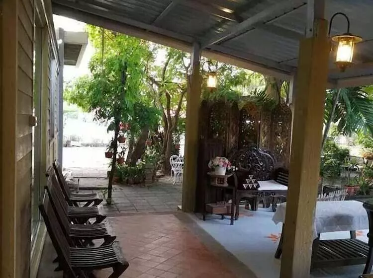 Fotos del hotel Nonnaisuan Resort:  2