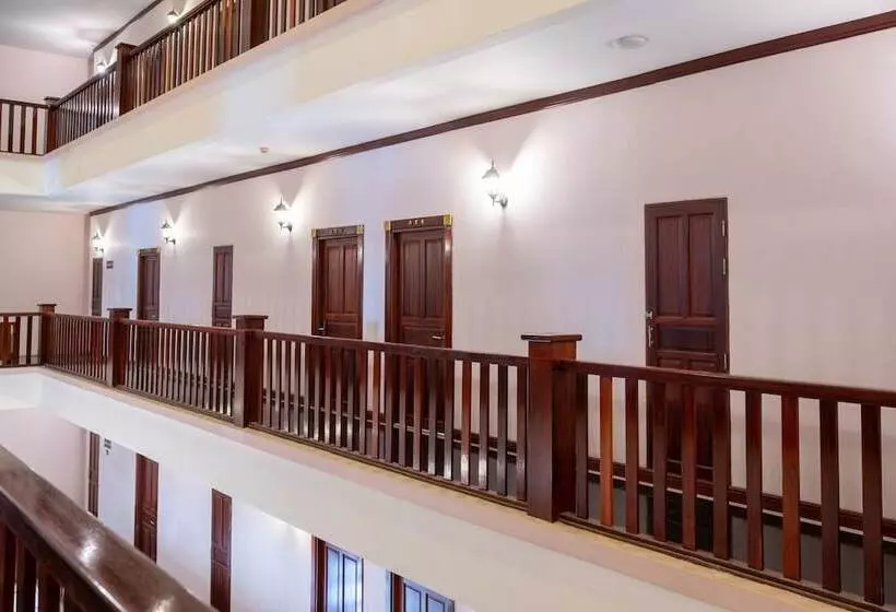 Fotos del hotel St Holiday:  8