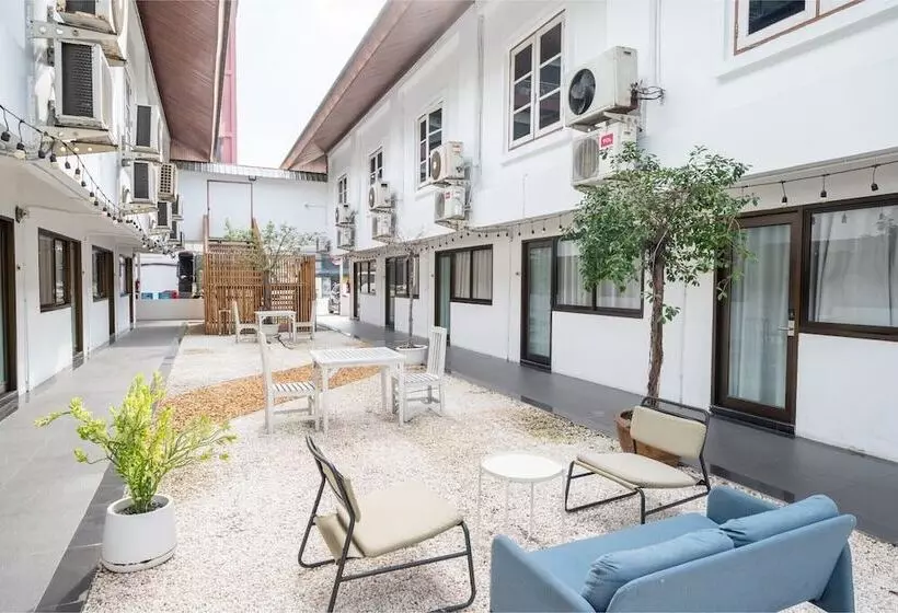 Fotos del hotel St Holiday:  14