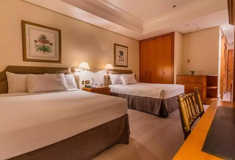 Fotos del hotel Subic Bay Yacht Club:  11