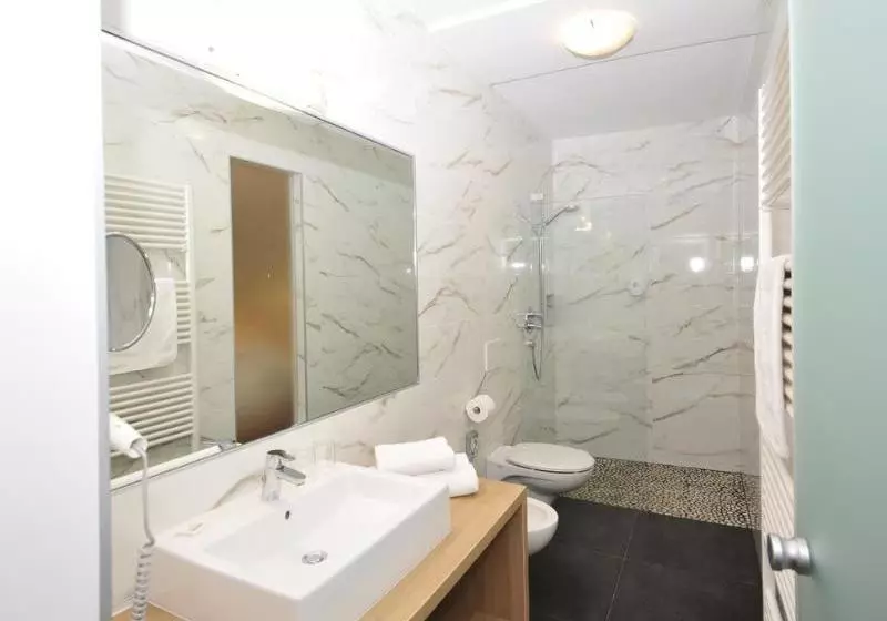 Fotos del hotel Gerstgras:  9