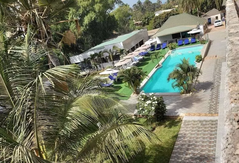 Metzy Residence